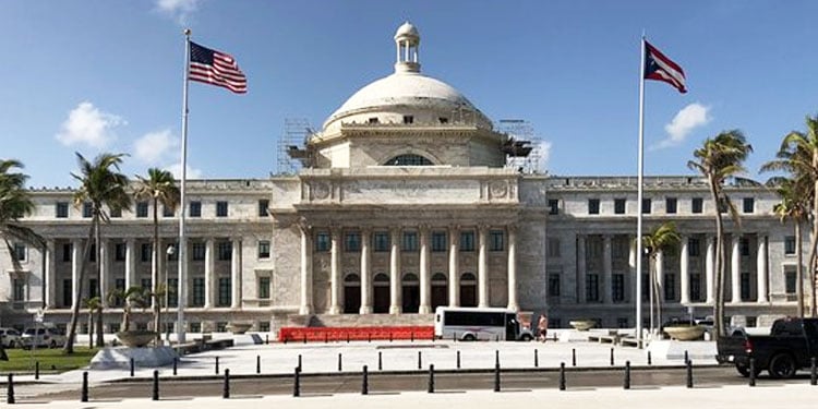 Visit Capitolio de Puerto Rico and La Fortaleza