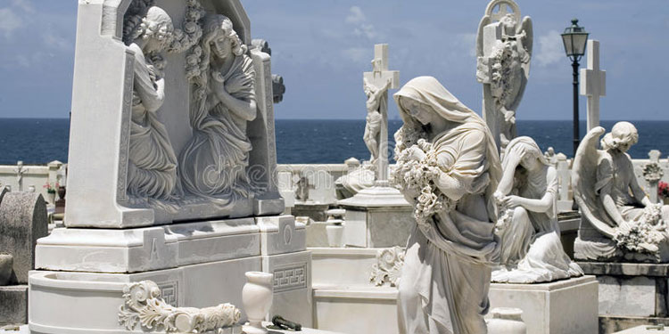 Santa Maria Magdalena de Pazzis Cemetery