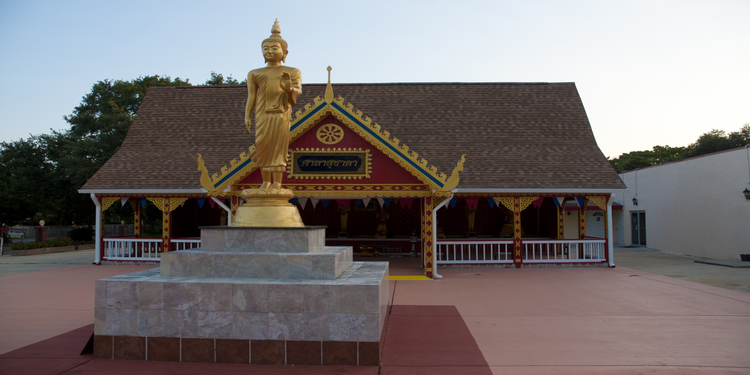  Wat Mongkolratanaram Temple
