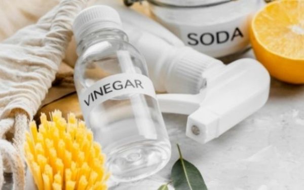 Use Distilled White Vinegar