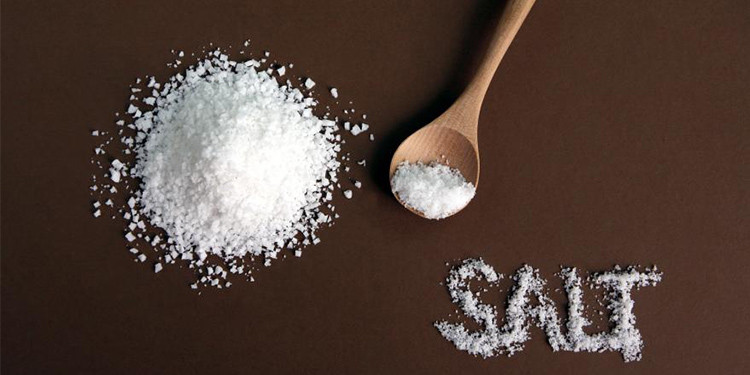 Spray Non-Iodized Salt To Abolish Mold From Car