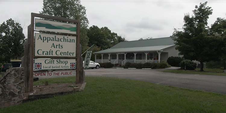 Get Crafty at The Appalachian Arts & Crafts Center
