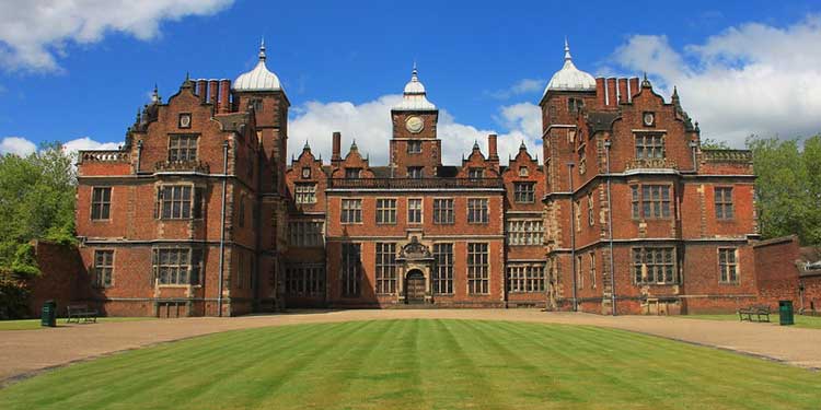 Take a Tour of the Aston Hall