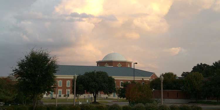 Visit the Mayborn Museum Complex