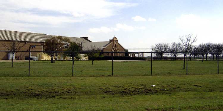 Wine Tasting at the CapRock Winery 