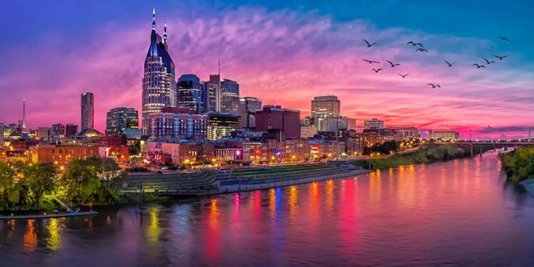 10 Things to Do in Tennessee for Couples