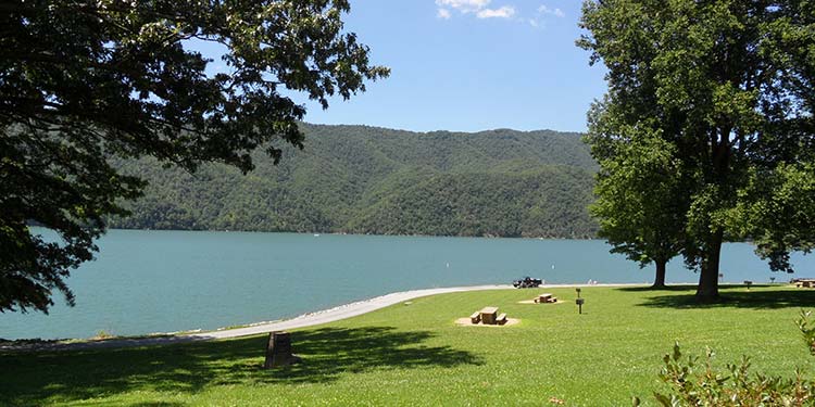 Watauga Lake