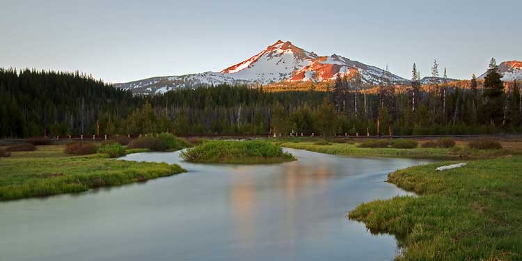 Go on a Long Drive at the Cascades Lake Scenic Byway