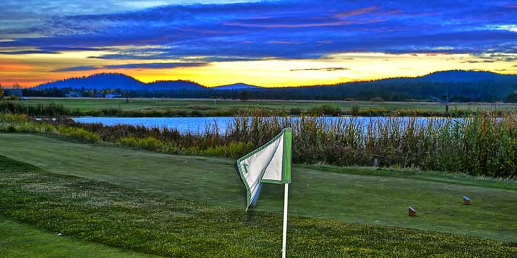 Amenities at the Sunriver Resort Along the Deschutes River