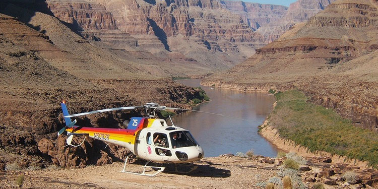 Helicopter Tour Over The Grand Canyon