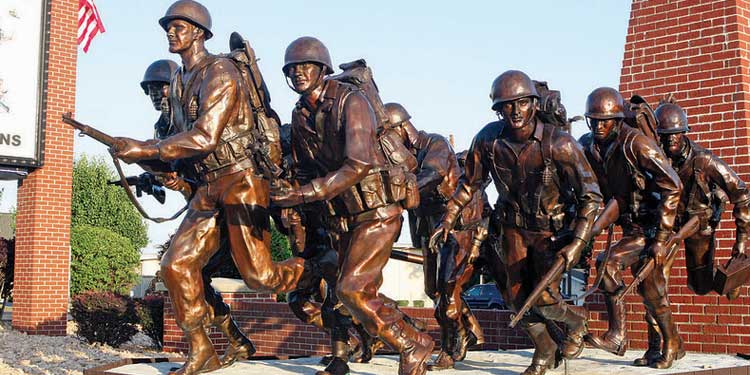 Honor the Soldiers at Branson Veterans Memorial Museum
