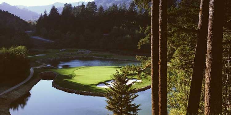 Play Golf at the Salmon Run Golf Course