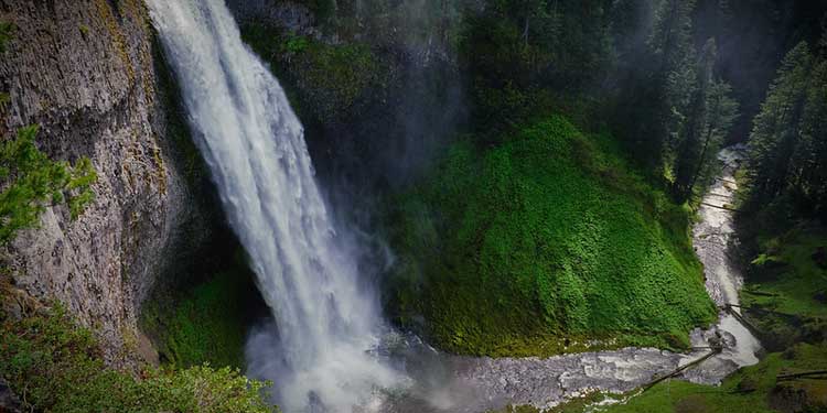 Salt Creek Falls