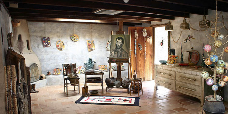 Adore the Architecture at DeGrazia Gallery in the Sun