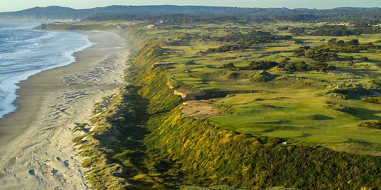 Play a Round of Golf at Bandon Dunes Golf Resort